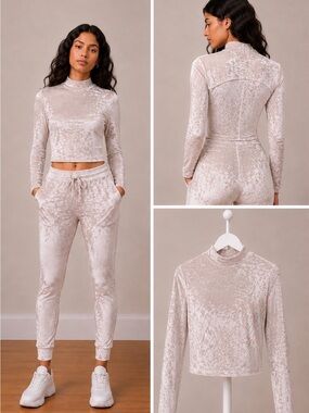 Lululemon All Aligned Crushed Velvet Mock Neck Top Chrome Silver Size 4